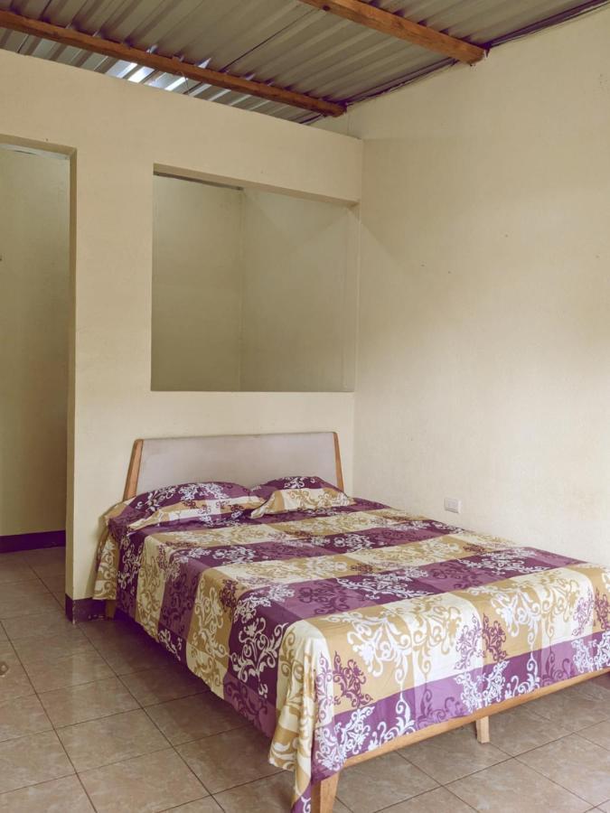 Tika' Aaj Mini-Hotel San Pedro La Laguna Exterior foto